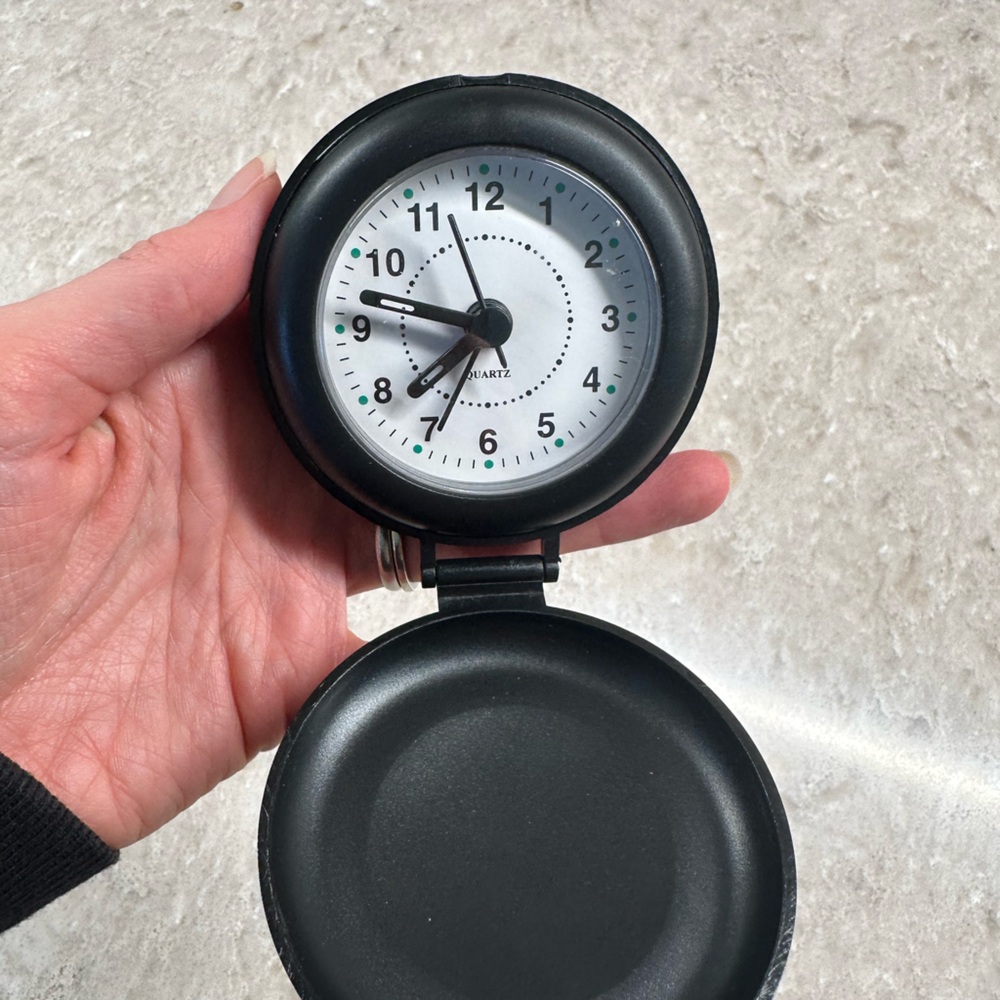 Black Analog Travel Alarm Clock Quartz Battery Powered Plastic Round